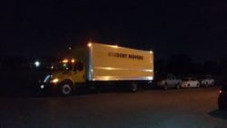 Box Truck, Moving Truck, 24 foot moving Truck, Enclosed moving truck, movers, Student Movers offers 24 foot enclosed moving trucks